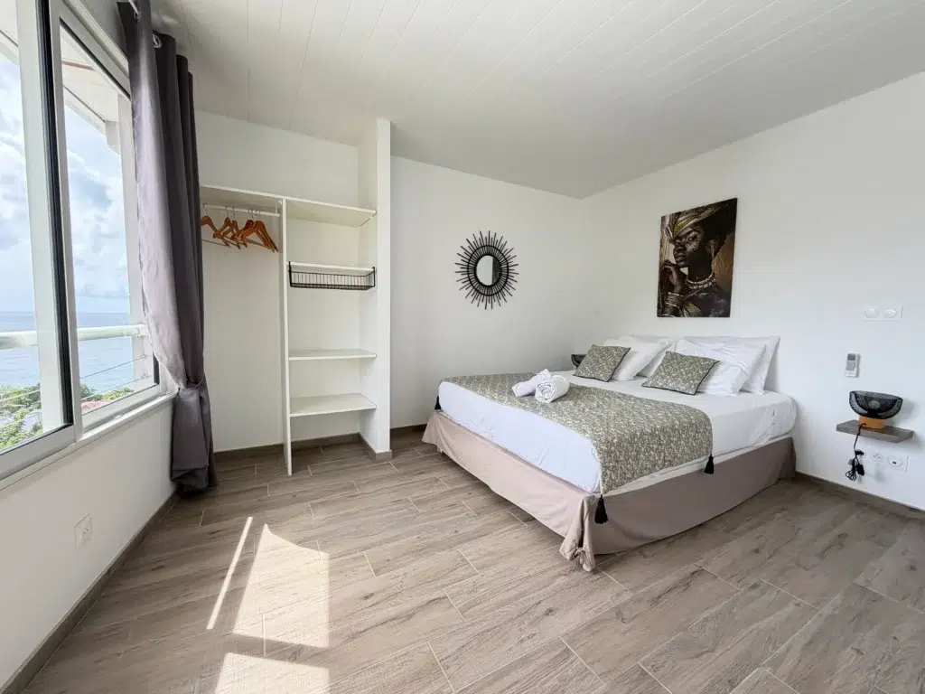 chambre vue mer etage de la villa marine blue