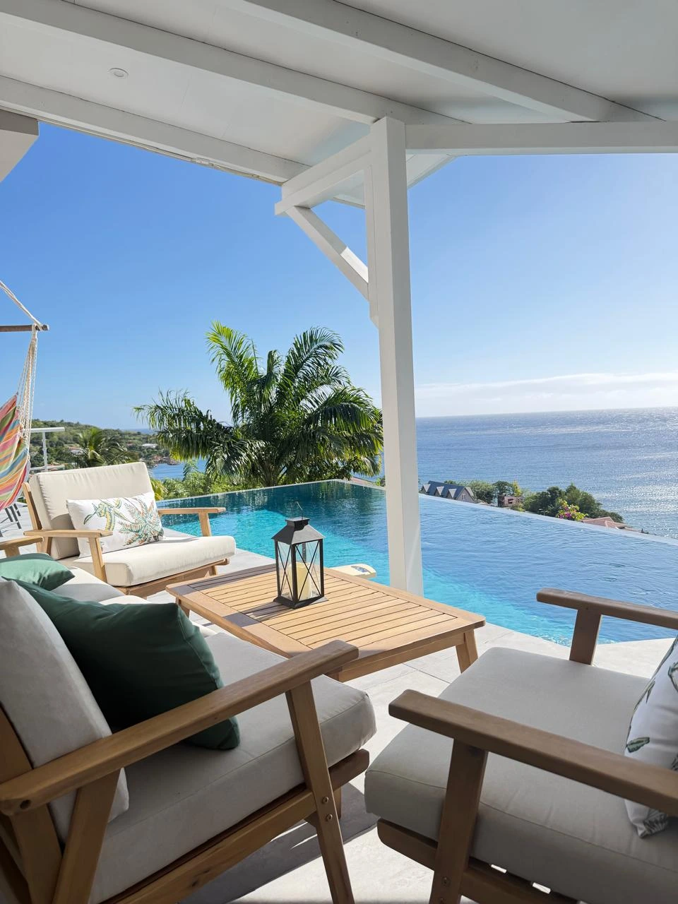 photo de la terrasse de la villa marine blue