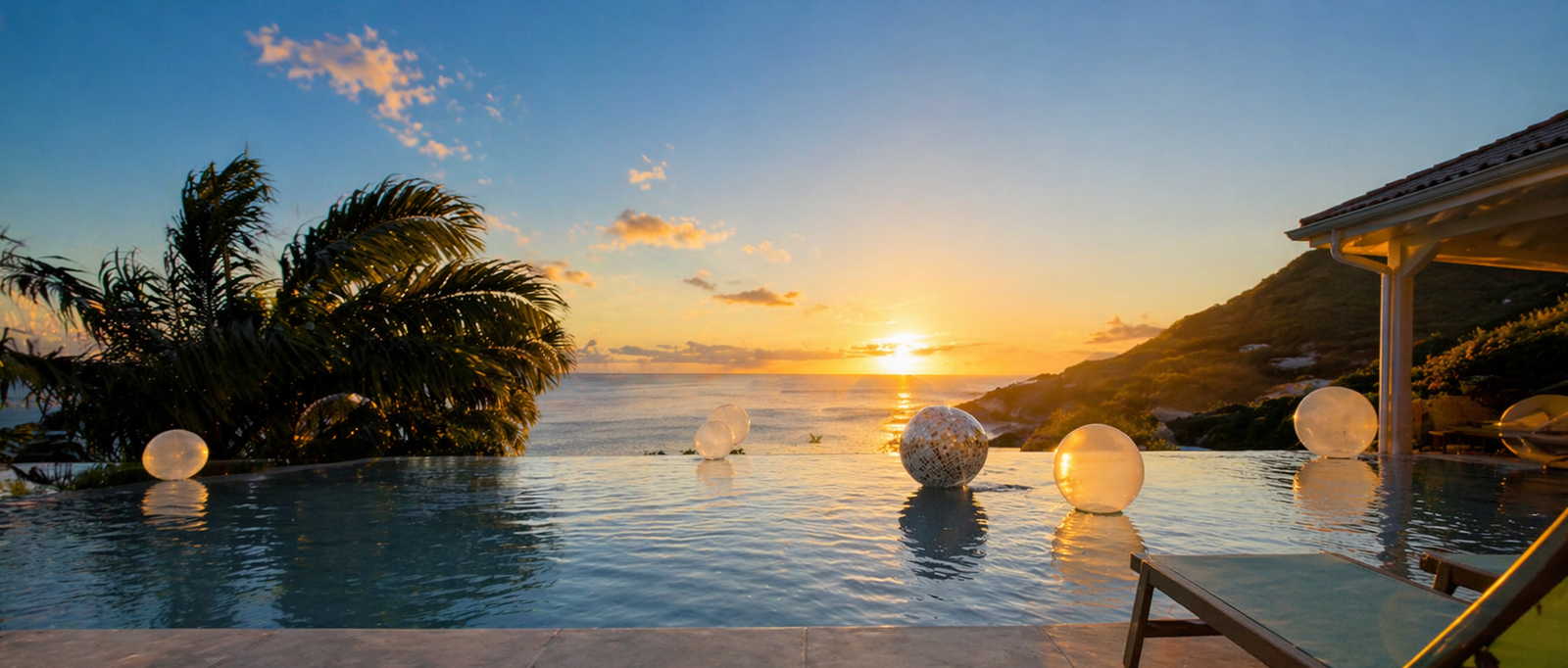 Villa Marine Blue Martinique Anses d’Arlet vue mer panoramique piscine à débordement coucher de soleil location villa luxe PMR